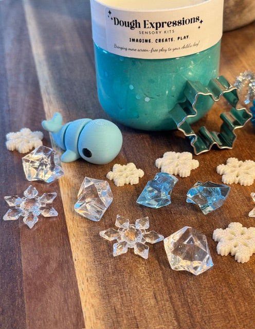 Arctic Whale On-The-Go Playdough Pod