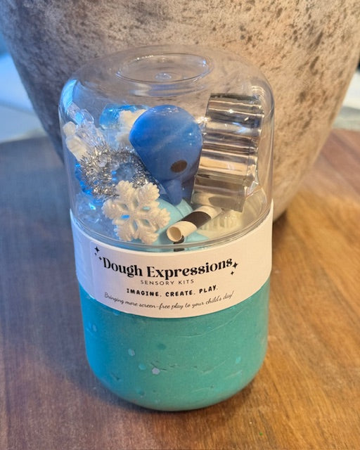 Arctic Whale On-The-Go Playdough Pod